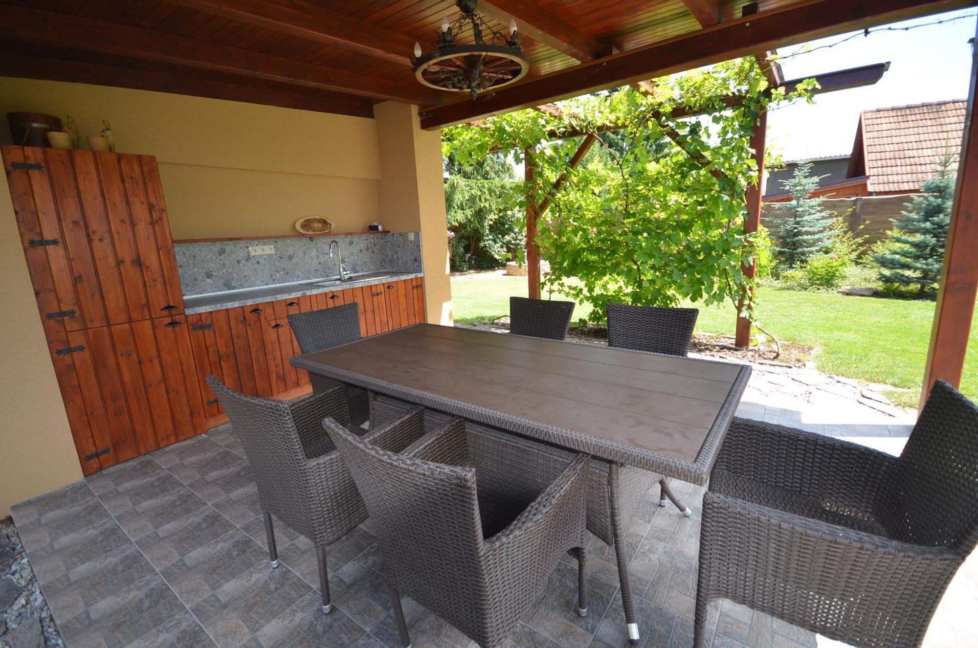 Apartmany Best I. Besenova Exterior photo